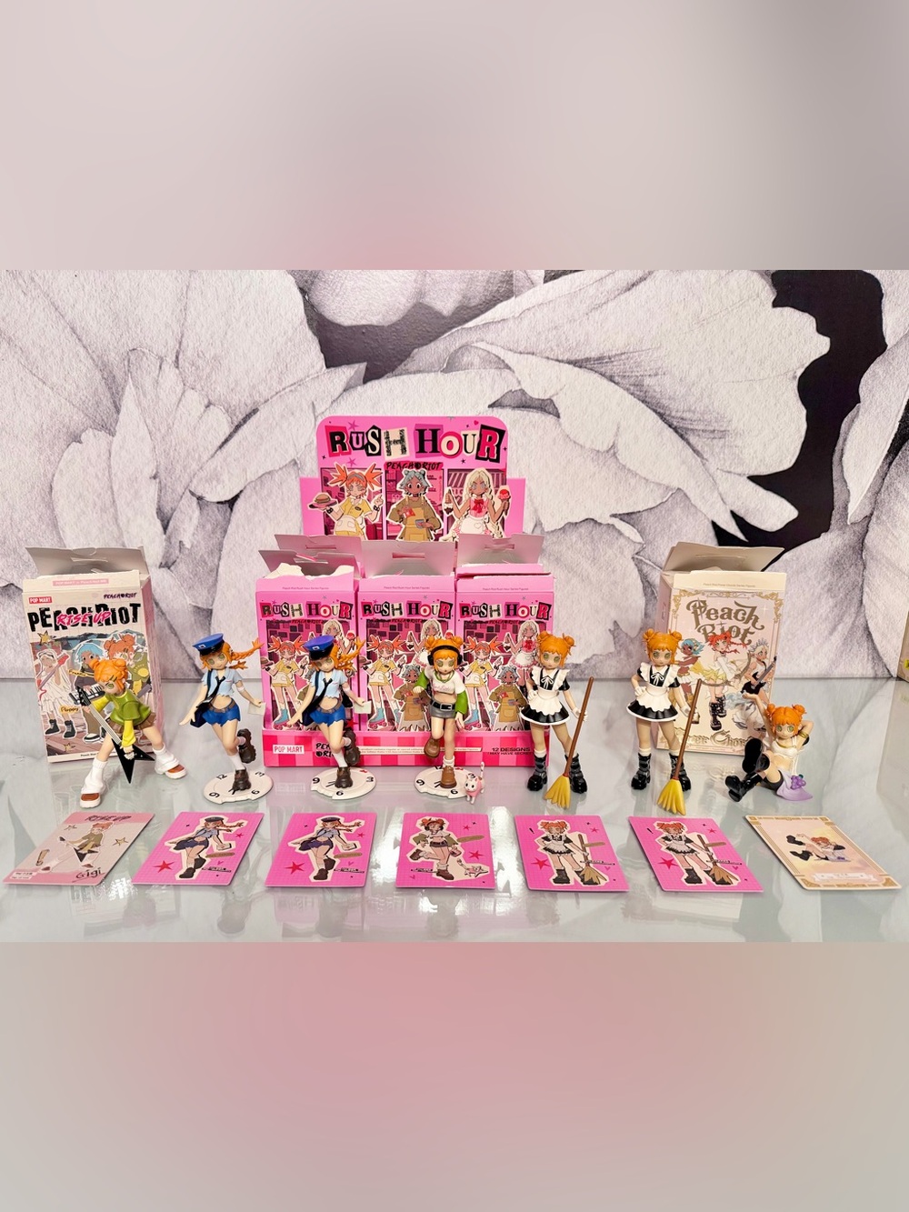 Pop Mart Peach Riot Blind Box w/ Rush Hour Display Box-Gigi